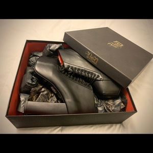🚨BNIB🚨 Kat Von D Trooper Bootie Sz 8